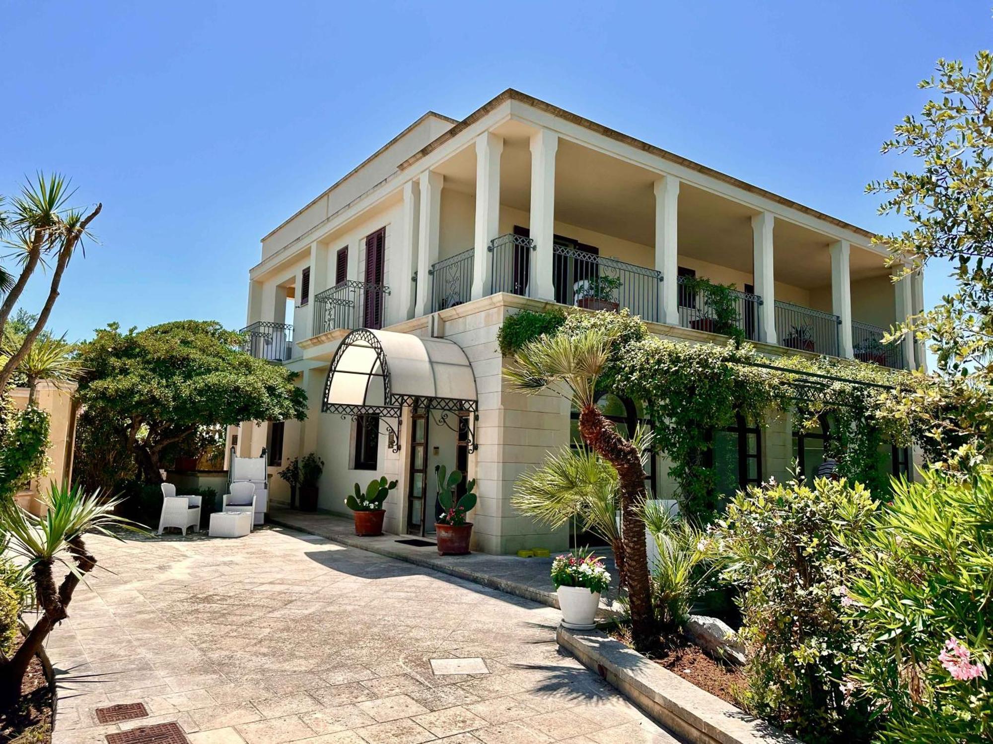 Casalusa Home Casamassella Esterno foto